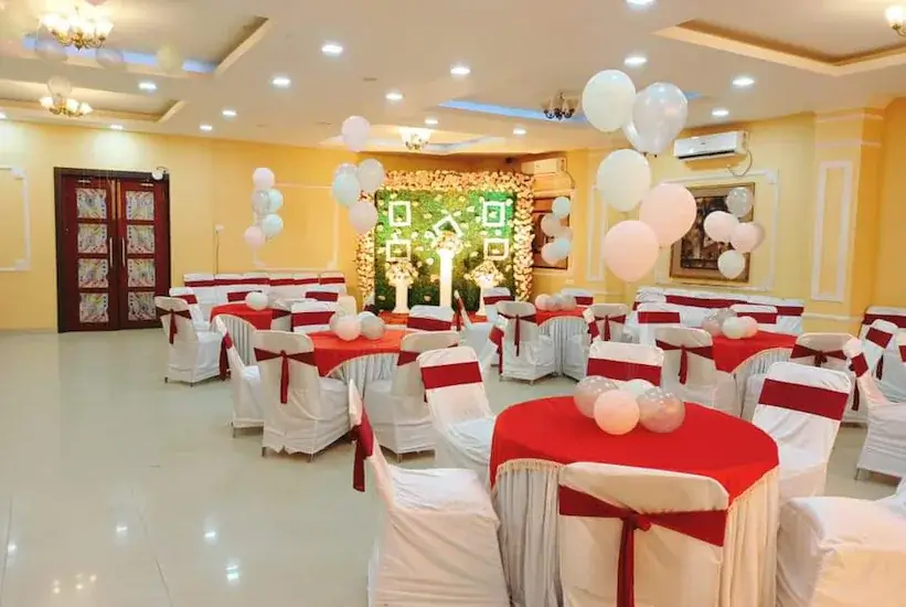 Hotel Landmark Puri puri